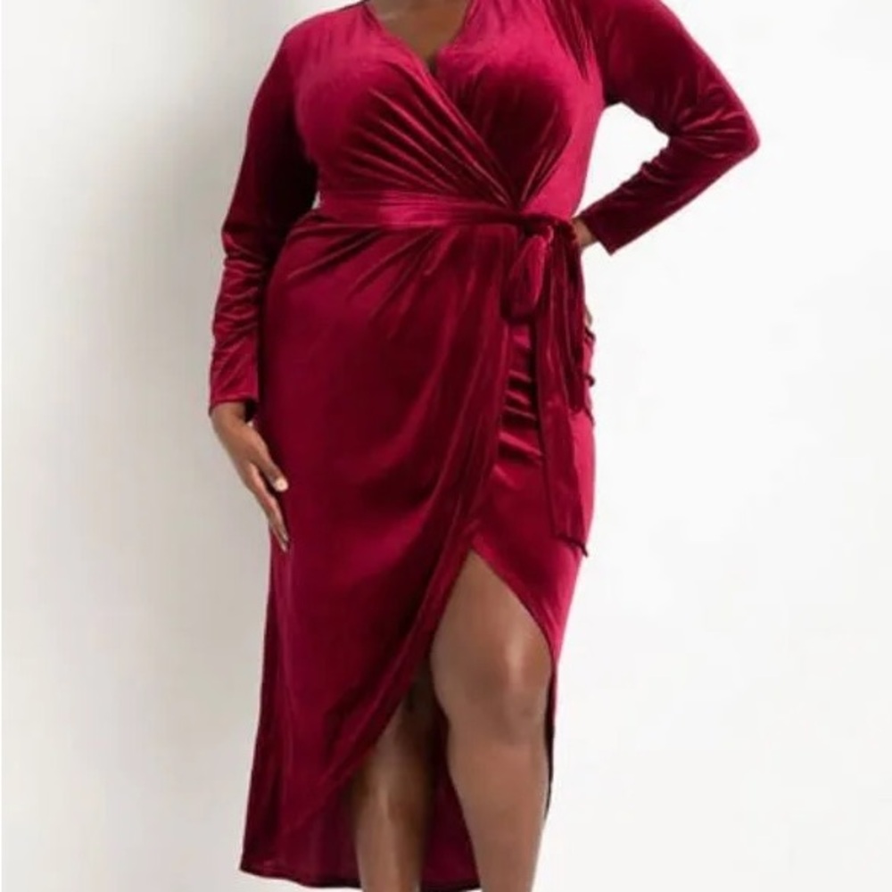 NWT Eloquii Velvet Wrap Dress with tie in burgundy